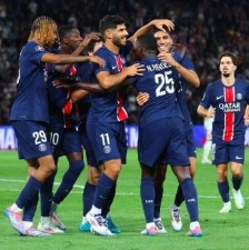 爱游戏入口-包含巴黎圣日耳曼迎CBA季后赛关键赛，今夜完成体检，引发热议，轮换策略成焦点的词条